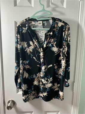 Anne Klein Black Floral V-Neck Blouse with Cream and Blue Accents